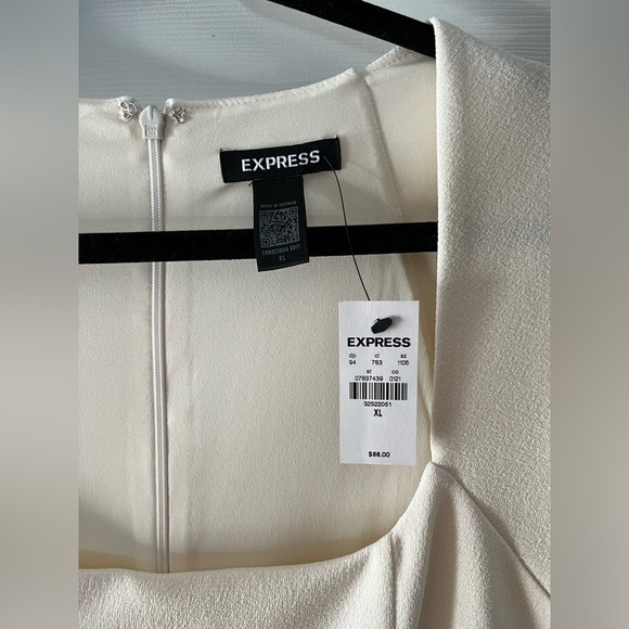 Express Cream Pleated Strapless Sheath Dress NWT - Picture 2 of 3